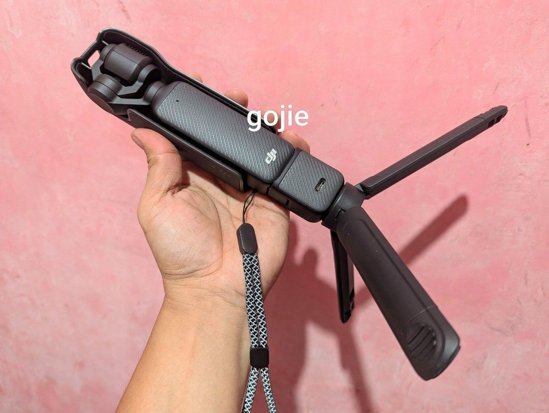 Dji osmo pocket 3 (Category: Cameras) located in Manila. Submitted by gojie. (Listing ID 1469616422, Image 1). Description: pm me sa fb ko Gojie Gojie limit reply ko dito Pocket 3 makinis under wrranty no memory pickup sampaloc manila fix 13,500 .