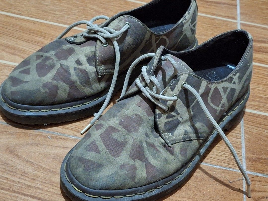 Doc Martens ( Anarchy ) (Category: Boots) located in Davao. Submitted by vintageklasiks (Listing ID 1469668760, Image 1). Description: .