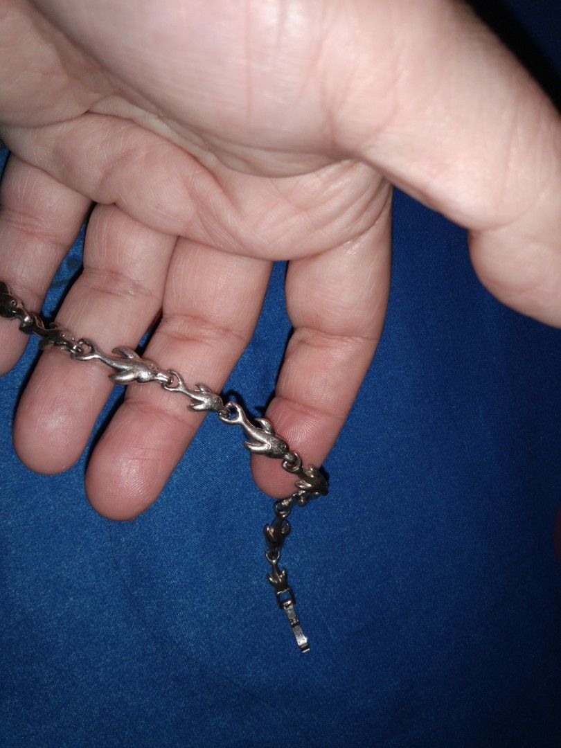 Dolphin stainless bracelet (Category: Bracelets) located in Quezon City. Submitted by eidorableshop (Listing ID 1469711522, Image 2). Description: .