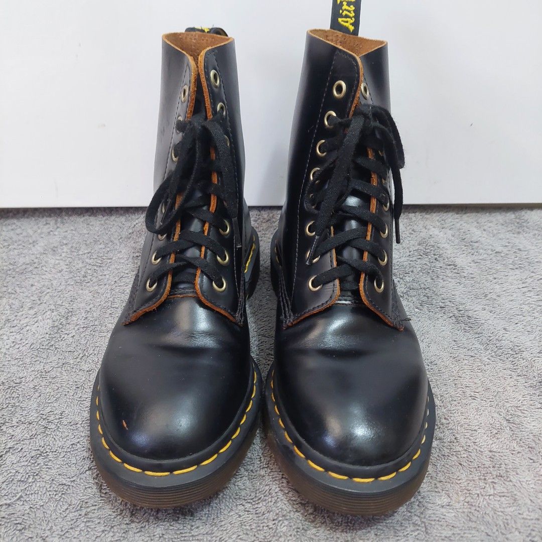 Dr Martens (Category: Boots) located in Lucena. Submitted by primotheo24 (Listing ID 1469688700, Image 3). Description: Dr Martens PASCAL Size 4UK/ 6US L Used Very Good Condition P 2,550 plus sf.