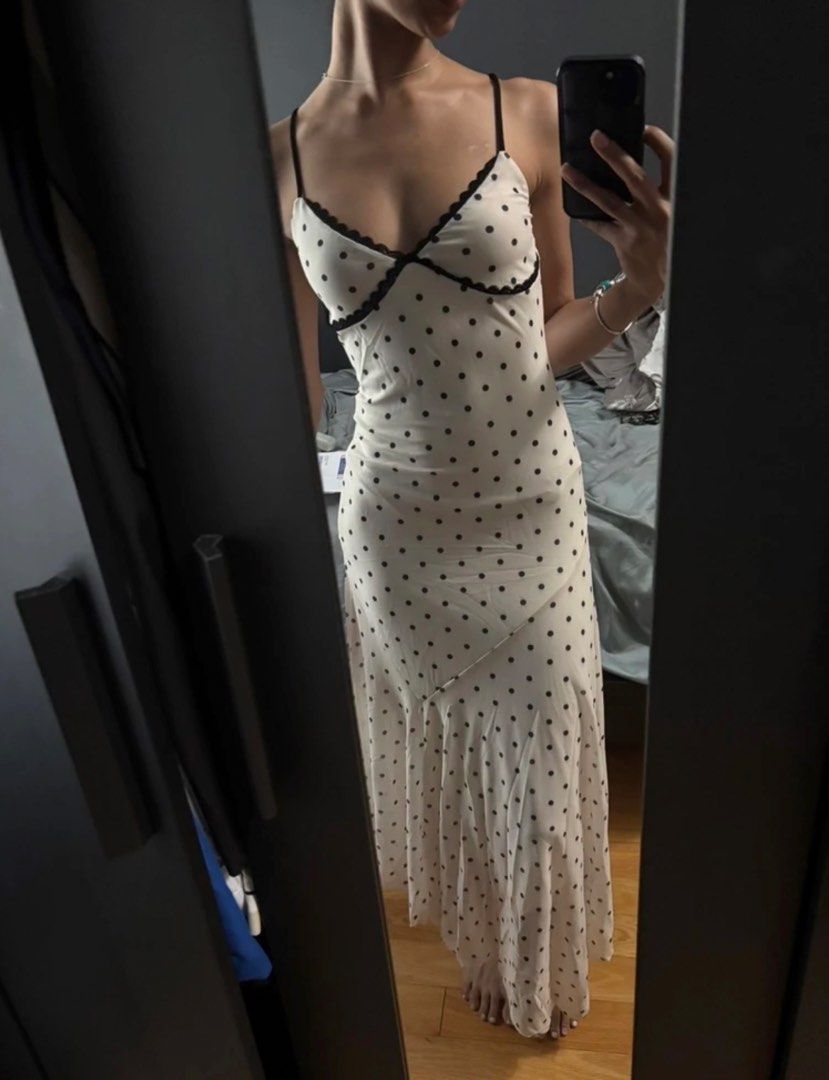 dress (Category: Dresses) located in Daet. Submitted by liliapicks_ (Listing ID 1469735784, Image 3). Description: .