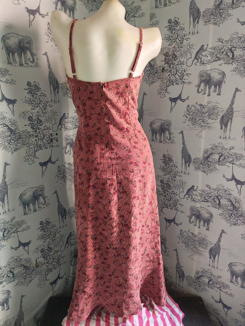 DRESSES (Category: Dresses) located in Manila. Submitted by lalaine.01 (Listing ID 1469626235, Image 3). Description: .