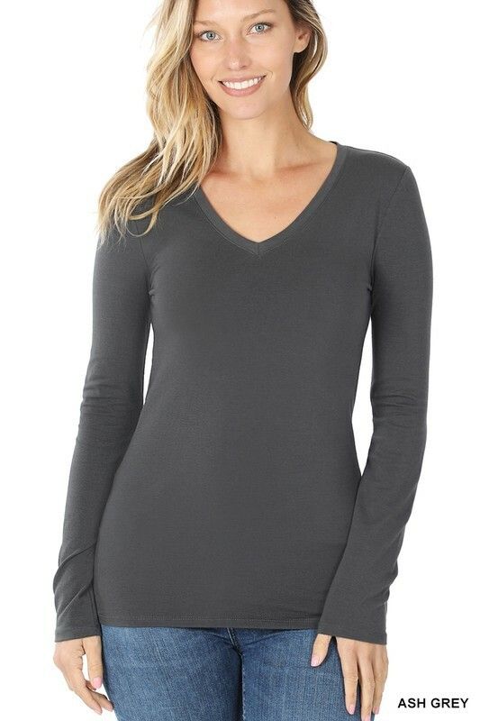 DRIES VAN NOTEN LONG SLEEVE (Category: Announcements) located in Manila. Submitted by icamalicdem29 (Listing ID 1469680221, Image 3). Description: .