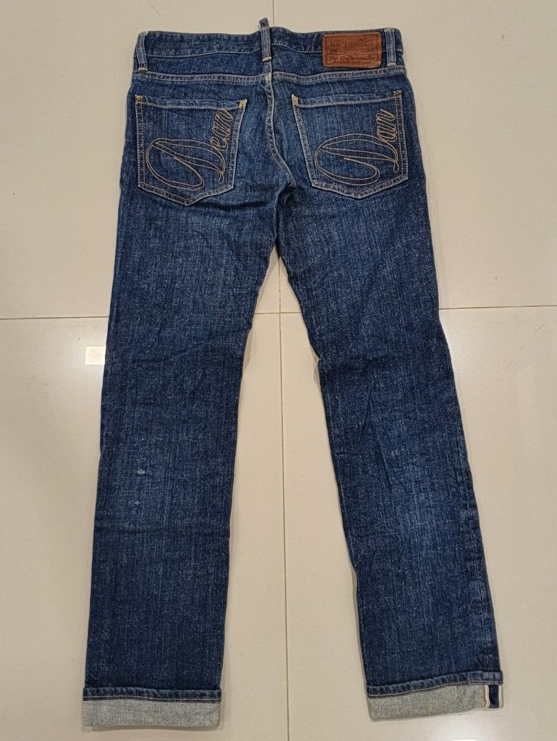 DSQUARED Selvedge Jeans (Category: Jeans) located in Kabacan. Submitted by thriftedsupremacy11 (Listing ID 1469746768, Image 2). Description: DSQUAR3D PANTS for her Dimes 30-31 x 38 excellent condition Issue: none.