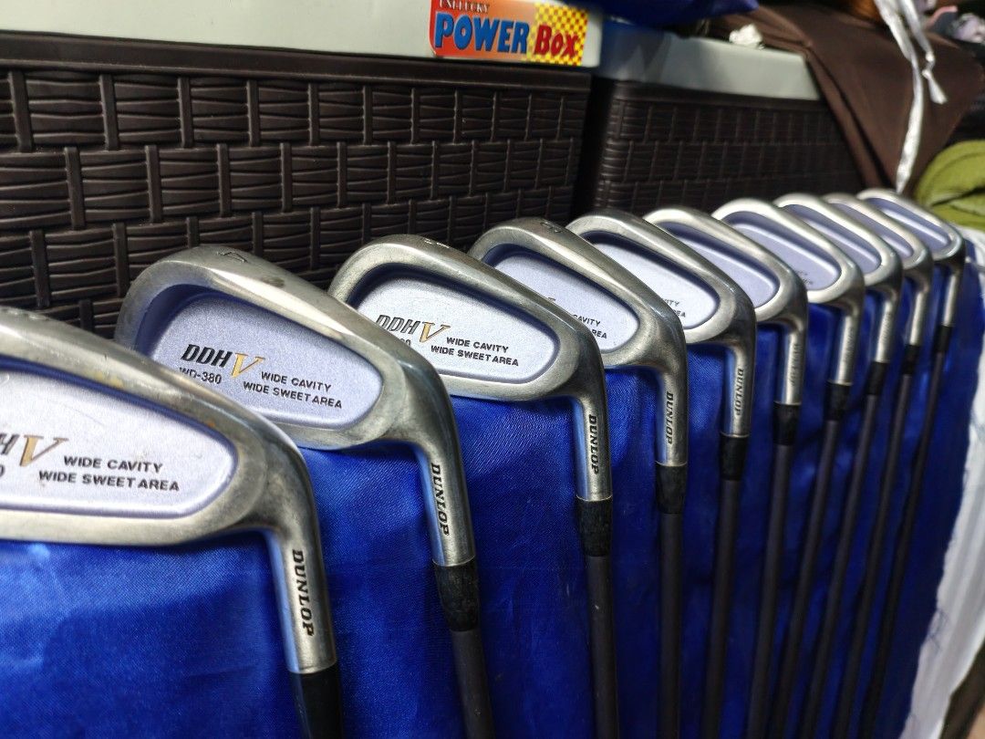 DUNLOP DDH V WD 380 IRON SET (Category: Golf) located in Manila. Submitted by meiyeon2 (Listing ID 1469659002, Image 1). Description: DUNLOP DDH V WD 380 IRON SET 3i-9i Aw PW SW a wide cavity design graphite shaft R flex right handed club...