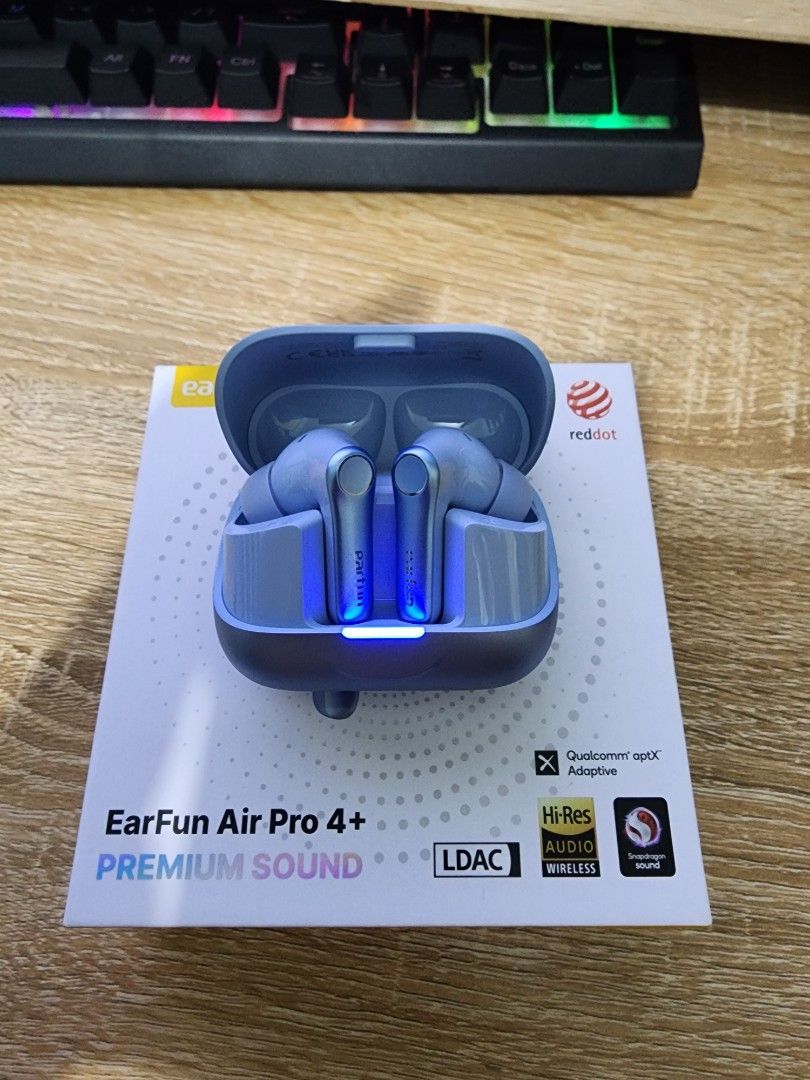 EarFun Air Pro 4+ Wireless Earbuds (Category: Earphones) located in Las Pinas. Submitted by jojames223.1 (Listing ID 1469730918, Image 2). Description: For sale: Earfun Air Pro 4+ ANC True Wireless Earbuds Color Blue Condition: 9.5/10 (pristine - bihira lang magamit since mas gamit ko pa din Sony wf-1000xm4) Rfs: too big and mas okay fit ng Sony for me Price: 4,000 (nego for sure buyer) Complete items Bought in Digital Walker (mag 2 mos pa lang) 