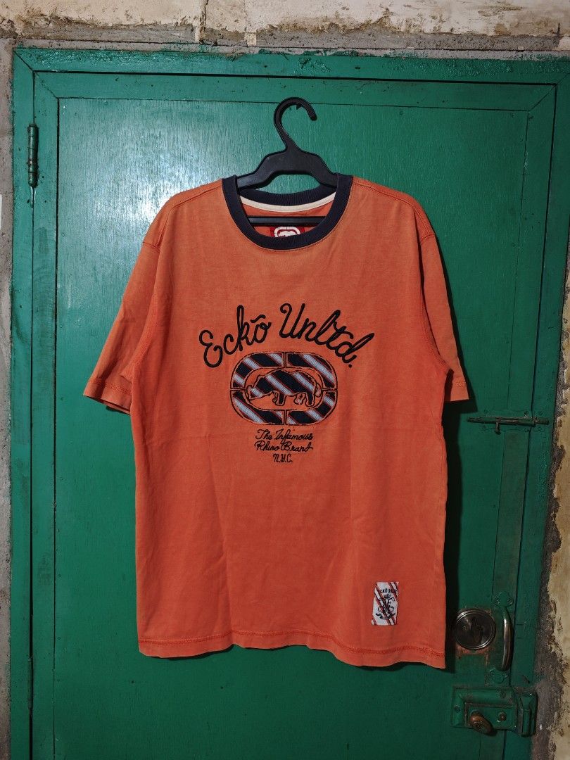 ecko unltd (Category: Shirts) located in Calauag. Submitted by cou1_h (Listing ID 1469637781, Image 1). Description: 21x28 No issue.