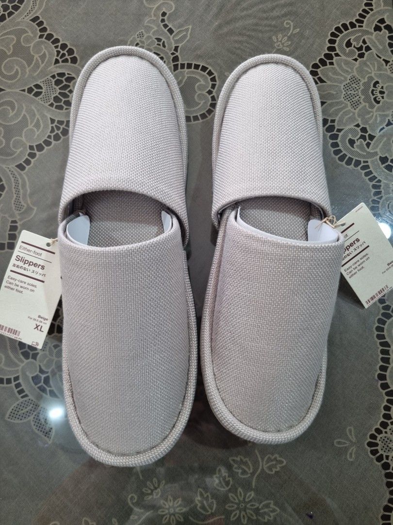 Muji slippers Size M and XL (Category: Slippers and slides) located in Manila. Submitted by funbagslove (Listing ID 1469594567, Image 1). Description: Muji slippers available Size M = Php 300 neg and Size XL = Php 300 neg.