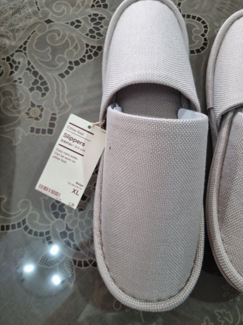 Muji slippers Size M and XL (Category: Slippers and slides) located in Manila. Submitted by funbagslove (Listing ID 1469594567, Image 2). Description: Muji slippers available Size M = Php 300 neg and Size XL = Php 300 neg.