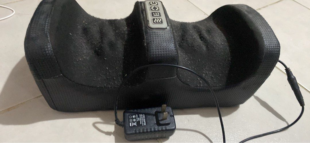 electric massager (Category: Foot Care) located in Taguig. Submitted by krlyn (Listing ID 1469699705, Image 1). Description: .