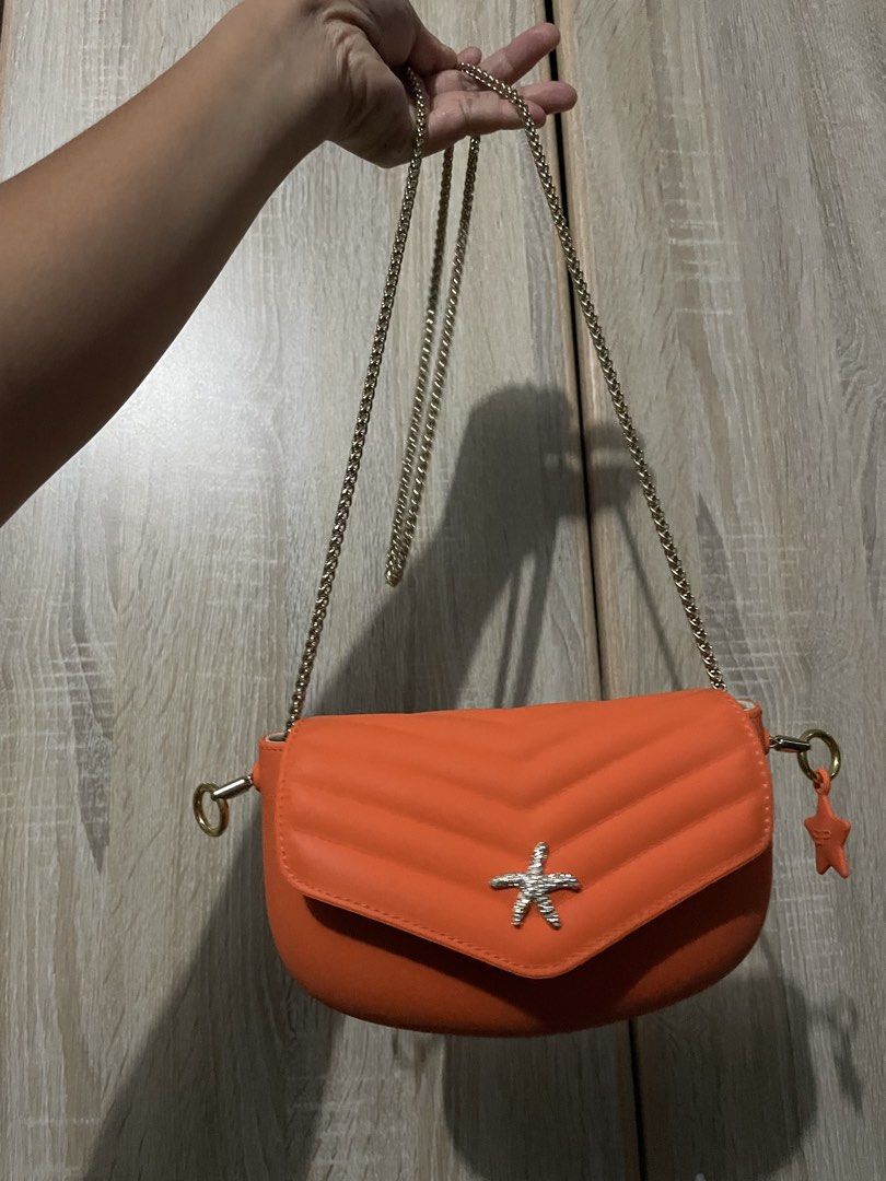 Elegant Prosper Beach Sling Bag (Category: Beach Bags) located in San Carlos. Submitted by graciahoney (Listing ID 1469622977, Image 1). Description: .
