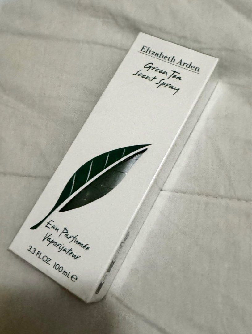 Elizabeth Arden Green Tea Scent Spray 100ml (Category: Fragrance & Deodorants) located in Makati City. Submitted by shopoh (Listing ID 1469674084, Image 1). Description: - Authentic Elizabeth Arden Green Tea Scent Spray - Eau Parfumée Vaporisateur formulation - Standard 100ml / 3.3 fl oz bottle size - Comes in the classic white box with dark green leaf illustration - Perfect crisp and refreshing fragrance for everyday use 10 pcs stocks for this .