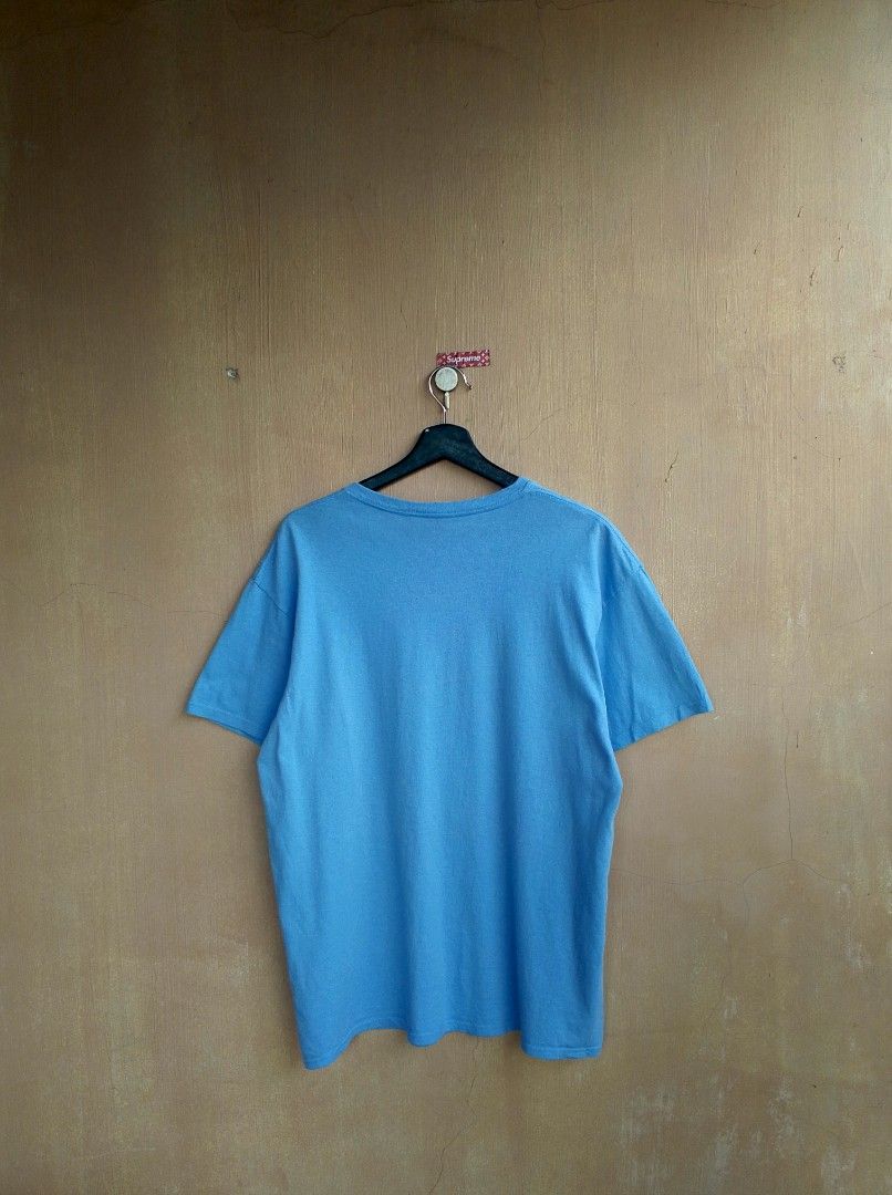 Elvis Presley T shirt (Category: Tshirts & Polo Shirts ) located in Lipa City. Submitted by MEECHYTWO2TWO (Listing ID 1469641769, Image 2). Description: •ELVIS PRESLEY T SHIRT - Size: Large - Width: 21 / Length: 28 - Location: Lipa City, Batangas - Excellent condition - Color rate: 9.8/10 - Additional sf +75 - Mop: GCASH/NO COD - Payment first tomorrow will be shipped.