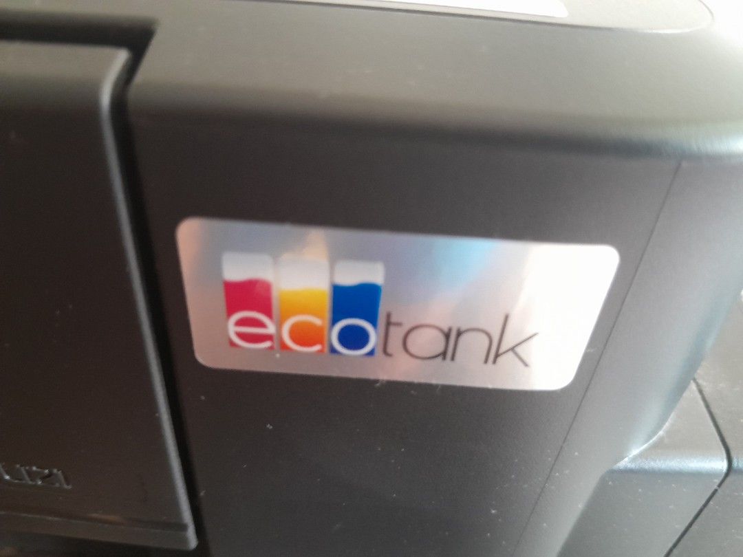 EPson Injjet printer (used) (Category: Printers, Scanners & Copiers) located in Makati City. Submitted by mylynmylyn (Listing ID 1469621288, Image 2). Description: purchase last June 2026 No issue area-Palanan Makati.