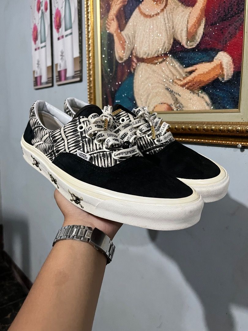 Era 95 Offspring Herringbone (Category: Casual Shoes) located in Urdaneta. Submitted by jeeyyyeemwapols (Listing ID 1469717610, Image 1). Description: Rare/Grail Pair Size 11men Used Pangasinan CODCOP/Gcash/Bdo.