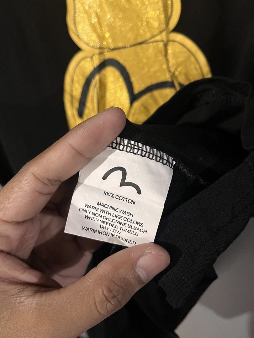 Evisu x Bearbrick (Category: Tshirts & Polo Shirts ) located in San Mateo. Submitted by street_rev (Listing ID 1469683014, Image 3). Description: 26 x 20.