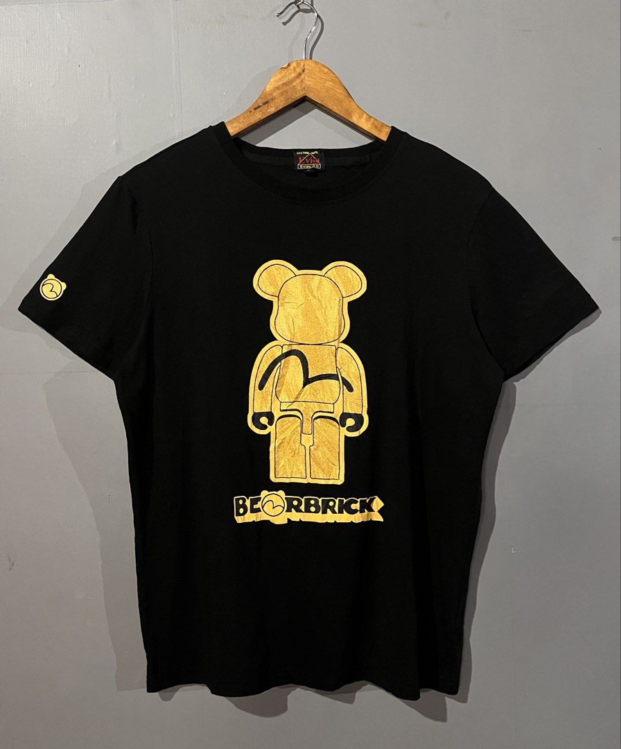 Evisu x Bearbrick (Category: Tshirts & Polo Shirts ) located in San Mateo. Submitted by street_rev (Listing ID 1469683014, Image 1). Description: 26 x 20.