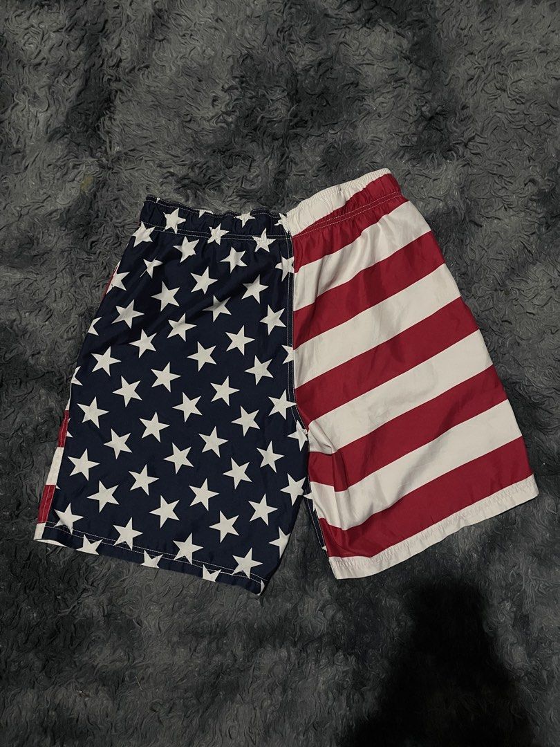 Faded Glory Shorts (Category: Shorts) located in Mandaluyong City. Submitted by _yuujjj (Listing ID 1469692963, Image 3). Description: FADED GLORY BOARD SHORT SIZE - M WIDTH - 16 LENGTH - 21 PRICE: 349.