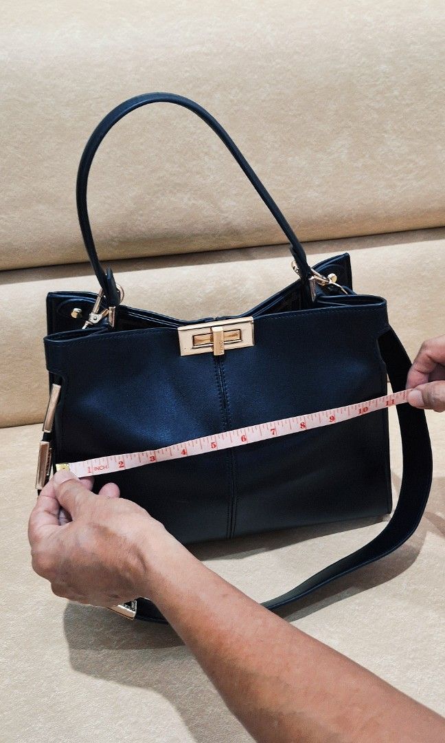 Fendi Peekaboo (Category: Luxury Bags & Wallets) located in Paranaque City. Submitted by photobyadrian (Listing ID 1469583158, Image 3). Description: Shipping c/o buyer.
