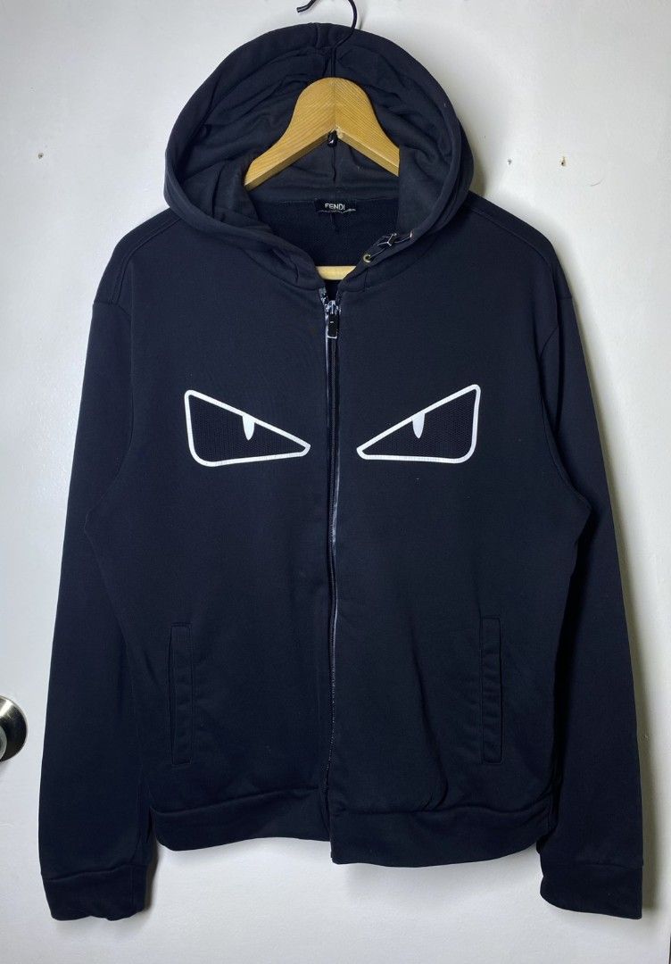 FENDI ROMA BUY EYES ZIP UP JACKET (Category: Hoodies) located in Manila. Submitted by lunaras_declutter (Listing ID 1469673430, Image 2). Description: EXCELLENT CONDITION 9.5 COLOR RATE LARGE.