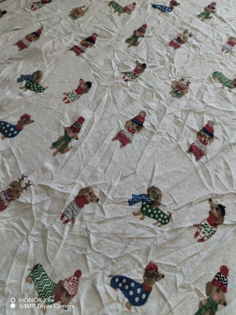 Flatsheet Queen size ( Printed) (Category: Bedding & Towels) located in Muntinlupa City. Submitted by arciagamaryann68 (Listing ID 1469594501, Image 3). Description: - Brand: Cynthia Rowley - Size: Queen size flatsheet - Design: Festive printed dachshund dogs in cute winter sweaters and hats - Condition: Excellent, gently used - Material: Soft and breathable fabric - Perfect for holiday season bedroom makeover.
