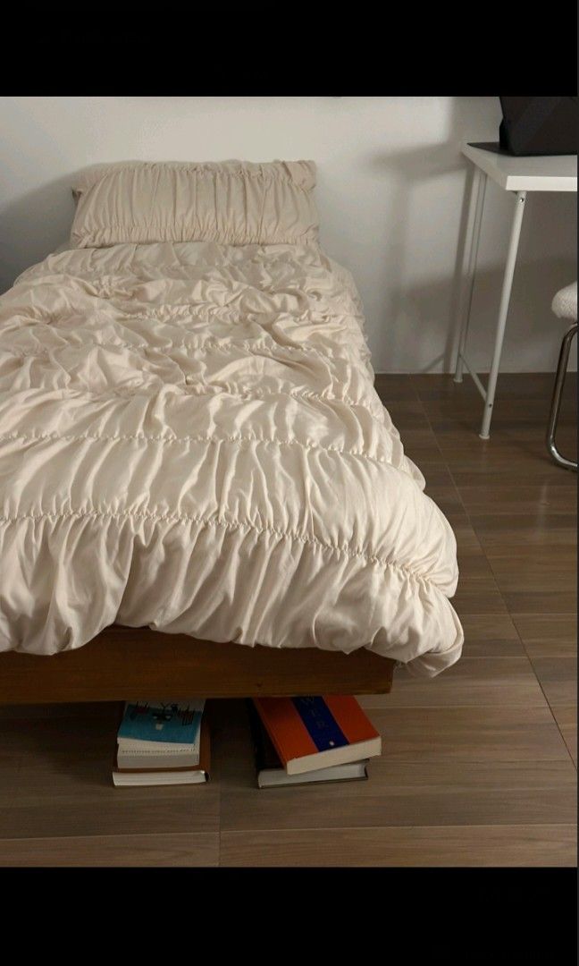 Floating Bed (Category: Bed Frames & Mattresses) located in General Trias. Submitted by jameswoodlike (Listing ID 1469674899, Image 2). Description: Single size - 7400 we also have all sizes and custom sizes made of 100% solid wood pm to inquire.