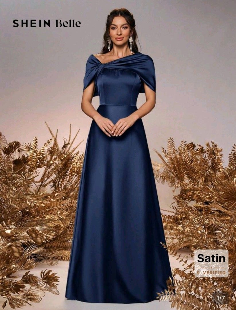 Floor Length Navy Blue Dress (Category: Dresses) located in Quezon City. Submitted by jenmondz (Listing ID 1469594916, Image 1). Description: Size medium RFS: Hindi nagkasya Sakin KC size large pla ako with tag pa. Brand New Shein.