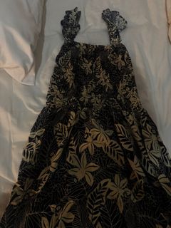 (Category: ) located in . Submitted by emilyclothes.usa (Listing ID 1469674970, Image 1). Description: .