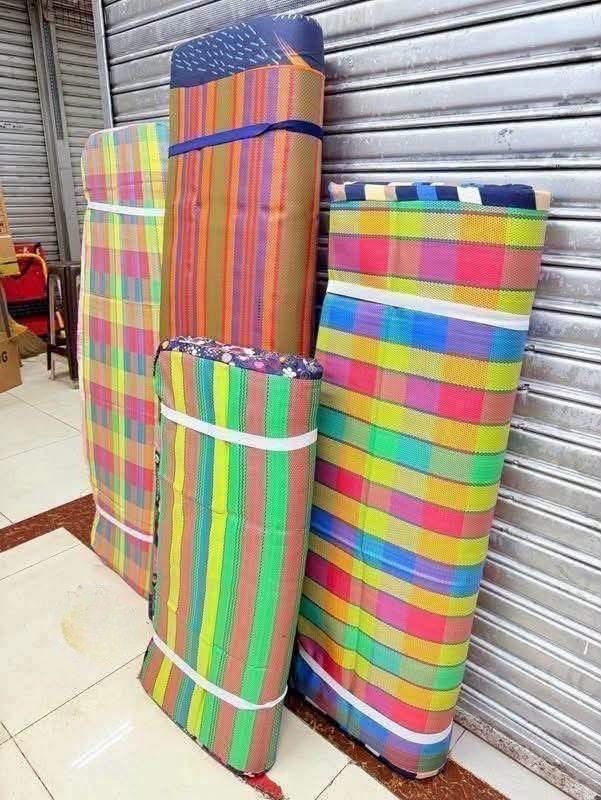 Foam banig (Category: Carpets, Mats & Flooring) located in Manila. Submitted by yzlshop (Listing ID 1469641388, Image 1). Description: Single 650 Double ₱750 Queen ₱850 King ₱990.
