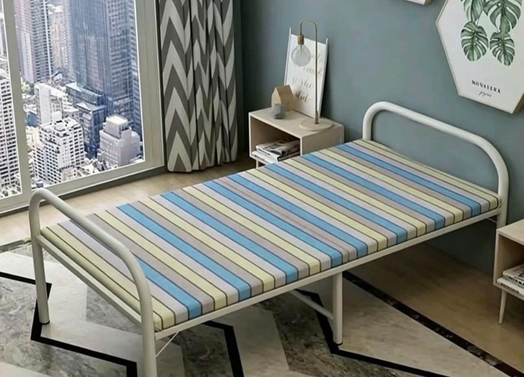 Folding bed (Category: Bed Frames & Mattresses) located in Manila. Submitted by lyfrancois14 (Listing ID 1469642936, Image 1). Description: .