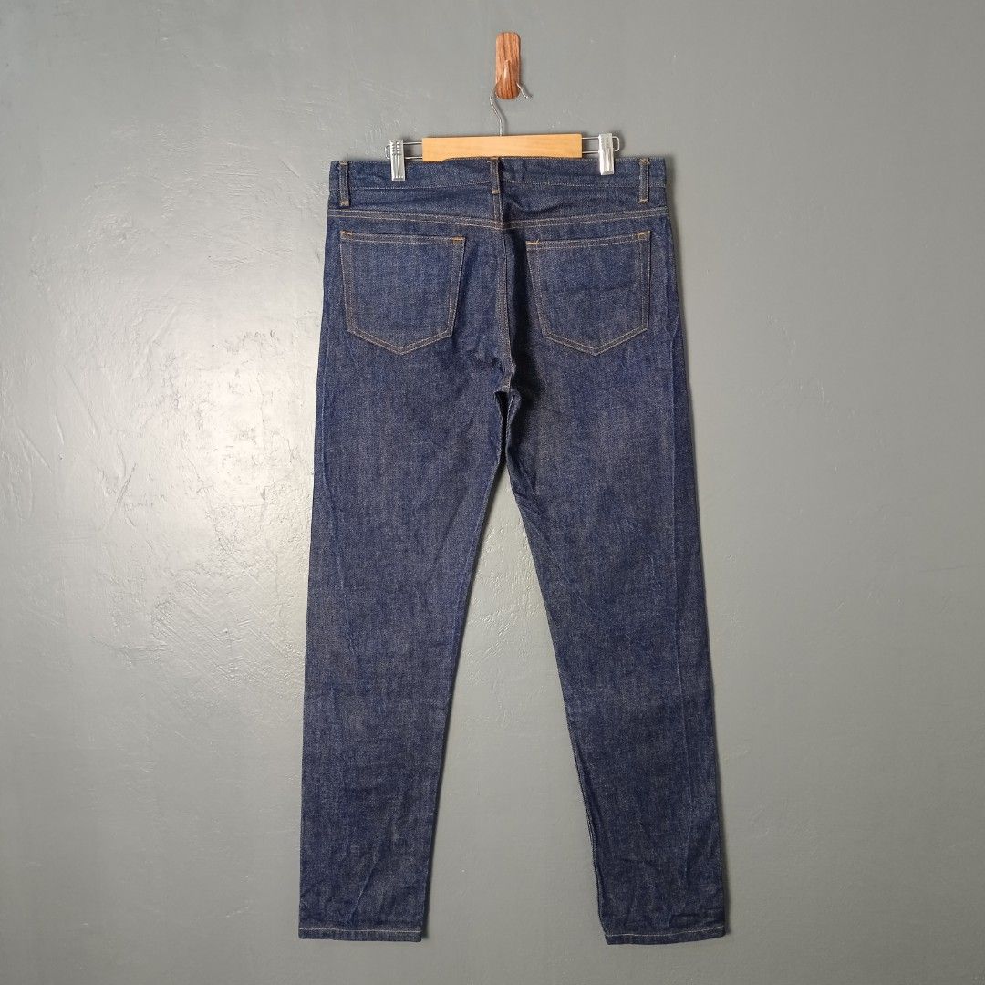 For Men - APC - Button Fly Selvedge (Category: Jeans) located in Bacolod City. Submitted by drop.ph (Listing ID 1469675499, Image 2). Description: APC - Selvedge *Button Fly *Fits 32, Length - 41.5, Leg Opening - 6.5 *Excellent *No Flaws *Price: 1,500php *Add SF if outside Bacolod City.