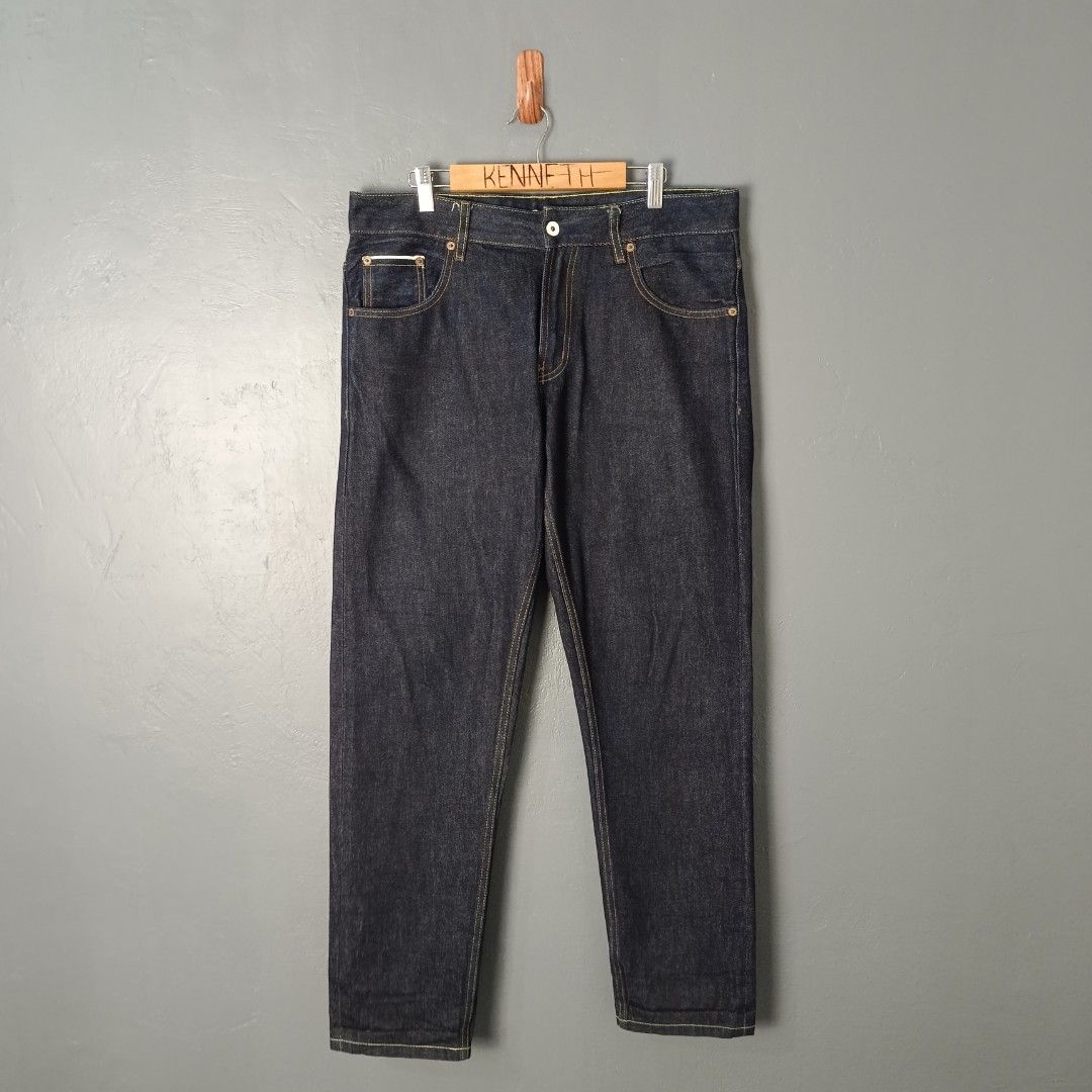 For Men - Uncle Fu - Raw Selvedge (Category: Jeans) located in Bacolod City. Submitted by drop.ph (Listing ID 1469642498, Image 1). Description: Uncle Fu - Raw Selvedge Authentic *Fits 33-34 Length - 40.5, Leg Opening - 7 *Excellent *No Flaws *Price: 1,200php *Add SF if outside Bacolod City .