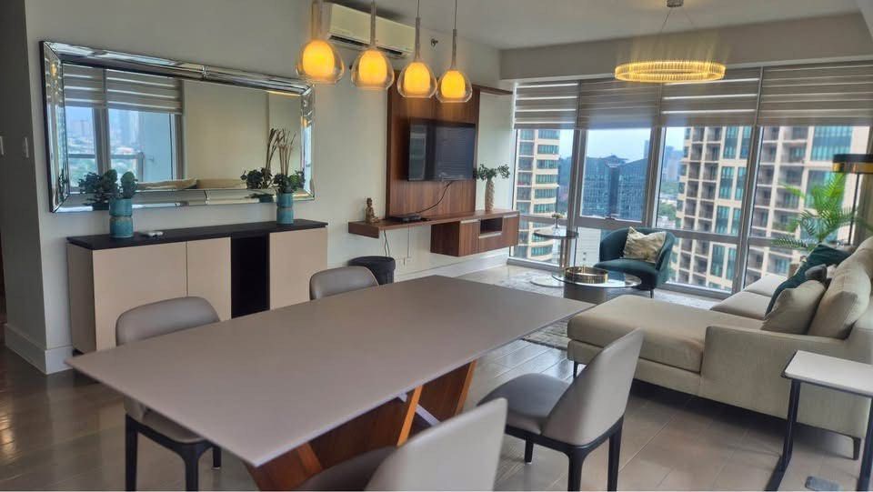 FOR RENT 3BR Proscenium Lorraine Rockwell Makati (Category: Apartments & Condos) located in Taguig. Submitted by jojotheleadrealty (Listing ID 1469585534, Image 2). Description: FOR RENT — Corner 3BR Unit Proscenium Lorraine tower 29th floor 153sq meter 3 bedroom 2 parking 200k negotiable Available on Nov 3 DIRECT TENANTS ONLY Contact me for viewing. Thank you!.