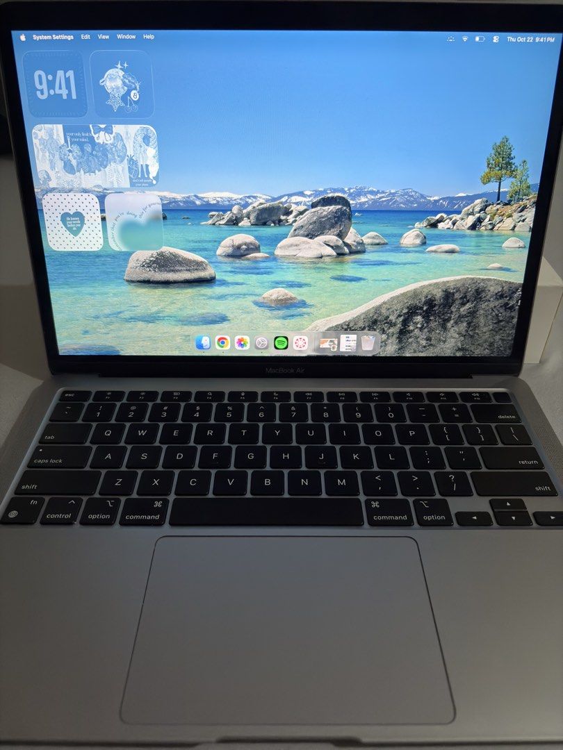 FOR SALE | MacBook Air M1 (2020) (Category: Laptops & Notebooks) located in Manila. Submitted by hana.fate (Listing ID 1469710896, Image 3). Description: 🌸 FOR SALE | MacBook Air M1 (2020) 💻 Apple MacBook Air M1 (2020) ✧ 8GB RAM, 256GB ✧ 87% battery health ✧ 204 battery cycle count ✧ Excellent physical condition ✧ Smooth and fully functional ✧ No dents, scratches, or issues ✧ Complete with box and charger ✨ Price: ₱25k 📍 Location: Valenzuela/Q