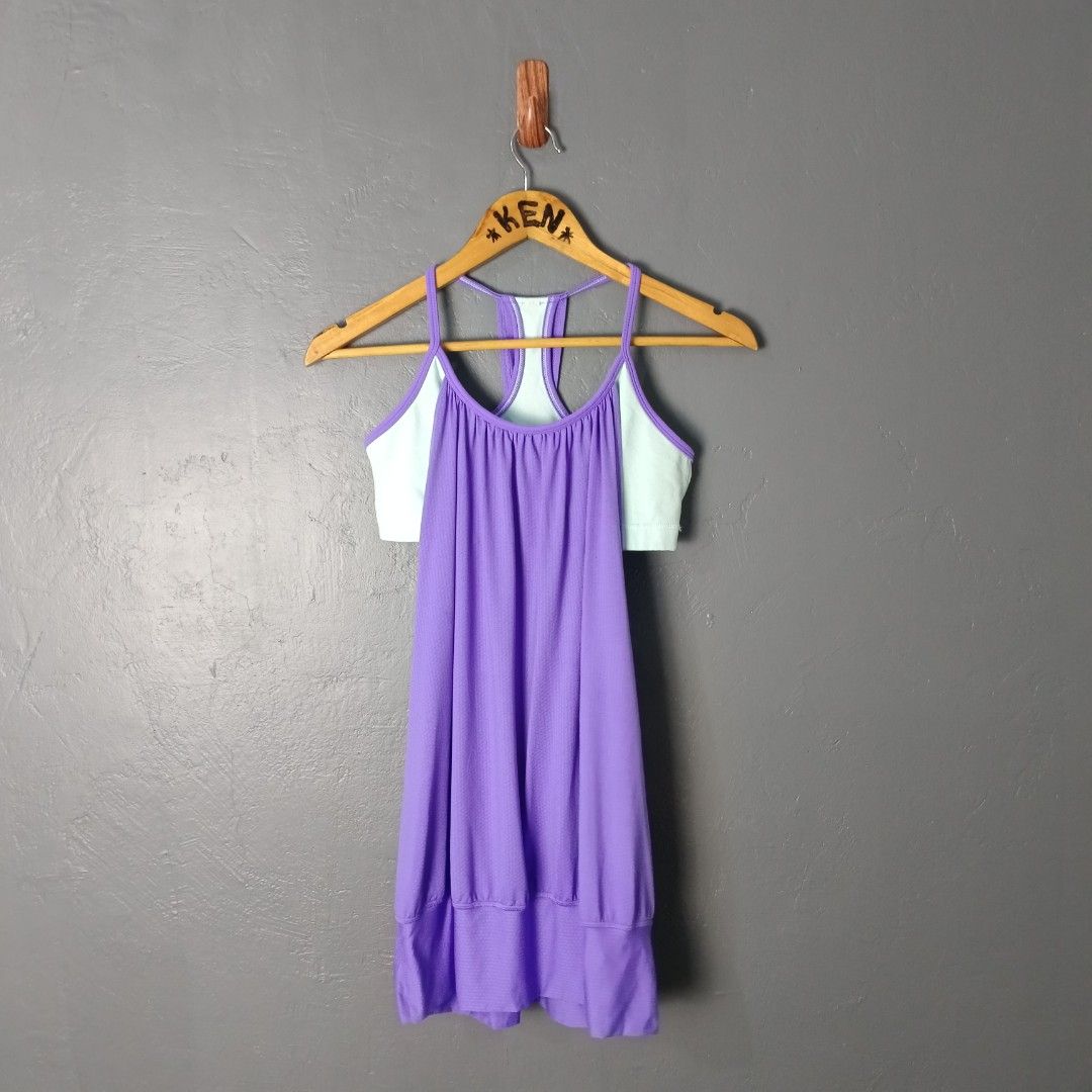 For Women - Lululemon - No Limits Tank (Category: Activewear) located in Bacolod City. Submitted by drop.ph (Listing ID 1469699259, Image 2). Description: Lululemon - No Limits Tanks *Size 6 - 14-16-Width, 27.5-Length *Very Good *Stain *Price: 480php *Add SF if outside Bacolod City .