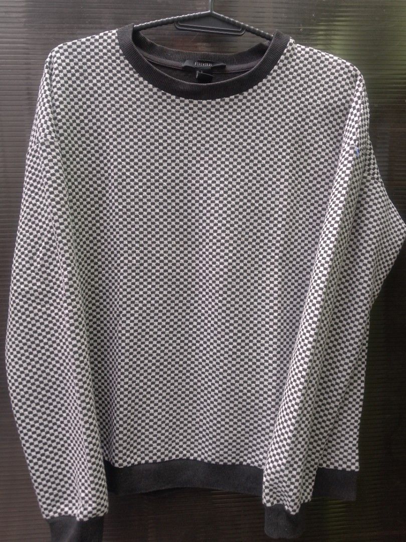 Forever21 Cherkered (Category: Coats, Jackets and Outerwear) located in Quezon City. Submitted by mg.thriftshop (Listing ID 1469591310, Image 1). Description: .