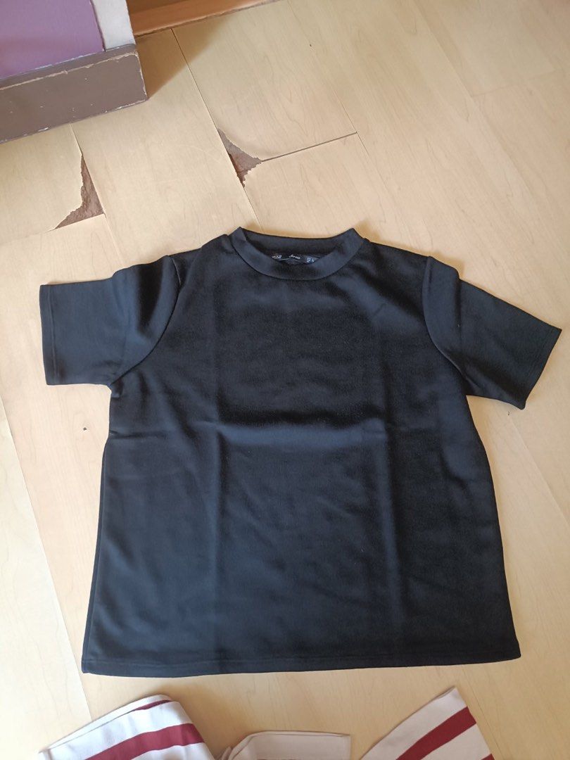 Forme (Category: Blouses) located in Caloocan City. Submitted by vanityplum (Listing ID 1469710589, Image 1). Description: .