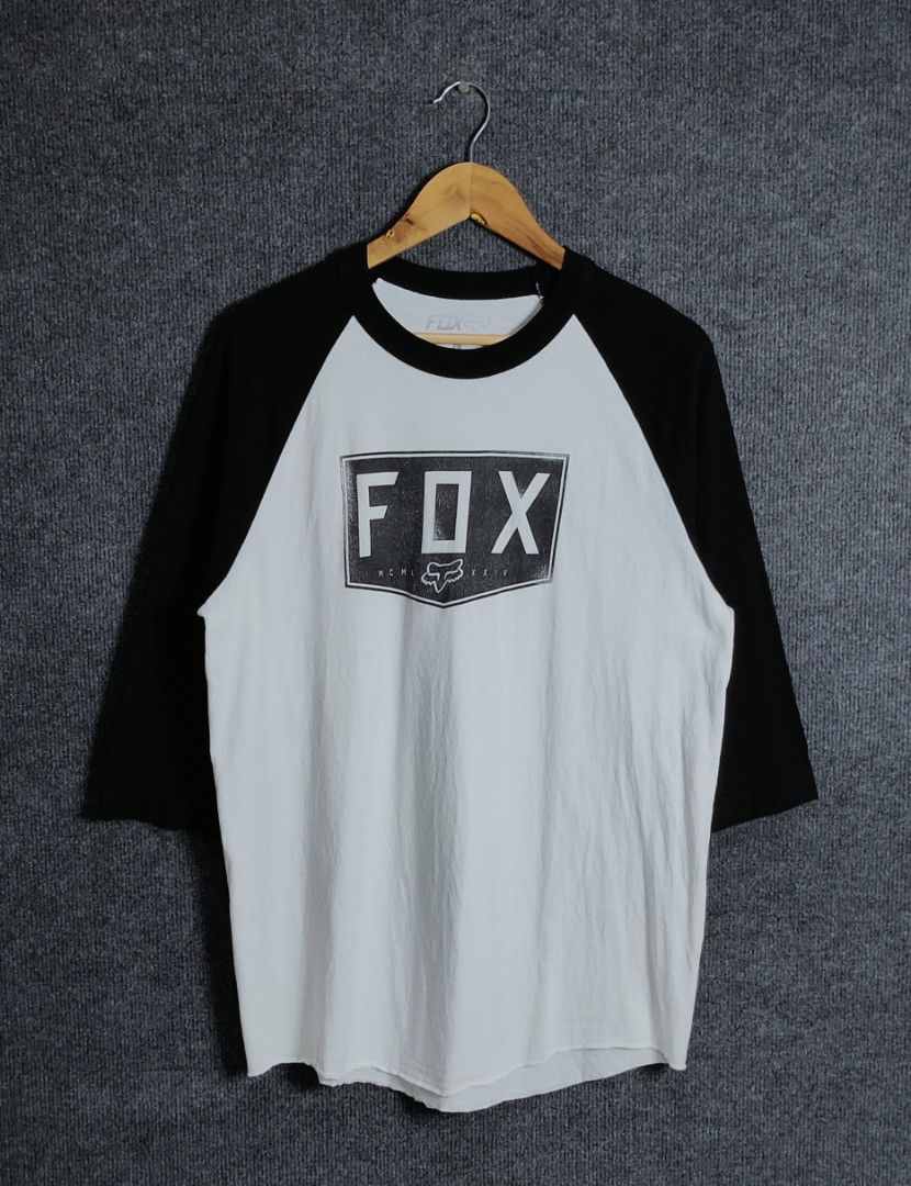 Fox Longsleeve (Category: Tshirts & Polo Shirts ) located in Bolinao. Submitted by tokiya. (Listing ID 1469579903, Image 1). Description: Fox Size Large 22x30 Hindi faded yung print, design lang.