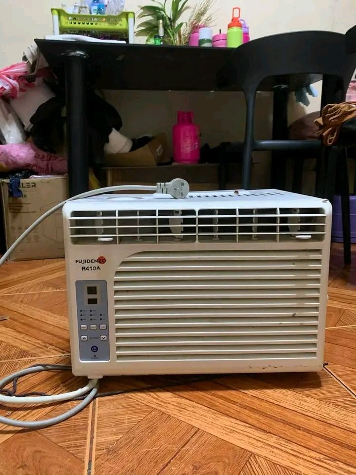 Fujidenzo WAM55I Window Type Air Conditioner (Category: Air Conditioning and Heating) located in Quezon City. Submitted by princess1997_ (Listing ID 1469613823, Image 1). Description: FUJIDENZO WAR632IGT 0.6 hp Inverter Grade window AC with Remote, Timer, Digital Dimensions: (h:w:d) 306: 406:390 MM Personal aircon no issue no history Small size Good for Room almost 1year old not abuse mabilis mag lamig gagamitin nalang price 4500. pm sa sure buye
