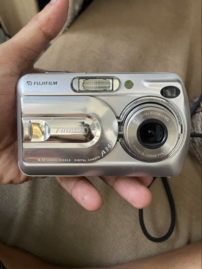 Fujifilm Finepix A340 Digicam (Category: Cameras) located in Pasig City. Submitted by void_supply (Listing ID 1469661672, Image 1). Description: Unit and xD-Picture 256mb card only.