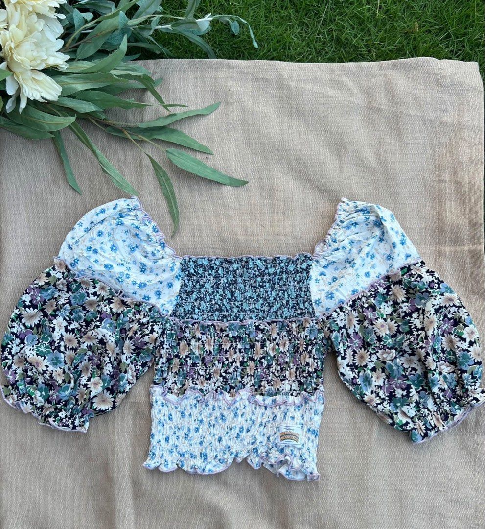 Fully Smocked Blouse top (Category: Blouses) located in Pili. Submitted by thankyounext_bicol (Listing ID 1469712207, Image 1). Description: Can fit S-M So pretty & like new 💛.