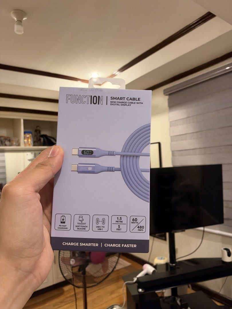 Function 101 smart cable (Category: Chargers & Cables) located in Manila. Submitted by supremeloved (Listing ID 1469645923, Image 1). Description: Brand new Loc las pinas.