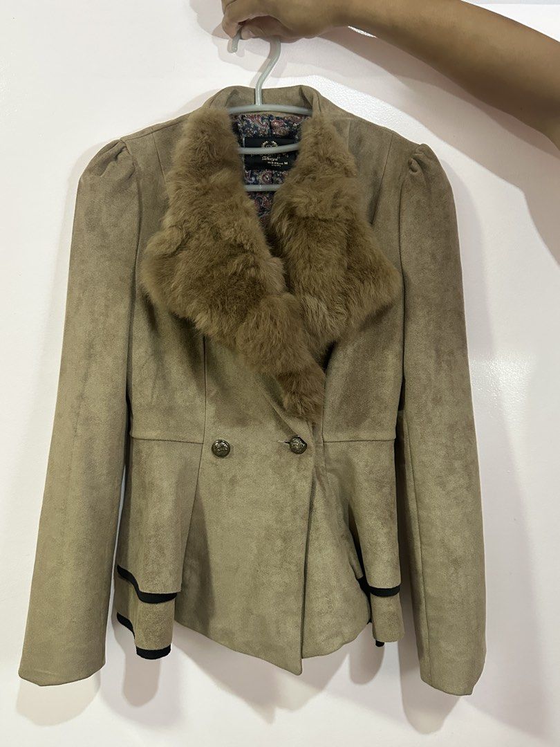 fur coat for winter (Category: Coats, Jackets and Outerwear) located in Cavite. Submitted by ysbalx (Listing ID 1469722986, Image 1). Description: winter clothes for women size: s-m negotiable!!.