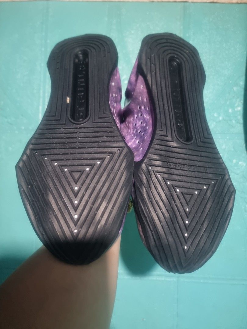 FUTURE GT LIKE NEW (Category: Sneakers) located in Baguio. Submitted by yumiii07 (Listing ID 1469590305, Image 2). Description: size 9.5 snug 2500.