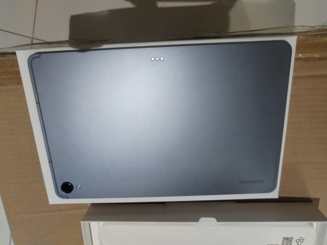 Galaxy tab s11 wifi (Category: Android) located in Manila. Submitted by badzsiena (Listing ID 1469603393, Image 3). Description: S11 wifi 32k Nego With spen keyboard Pickup only! .