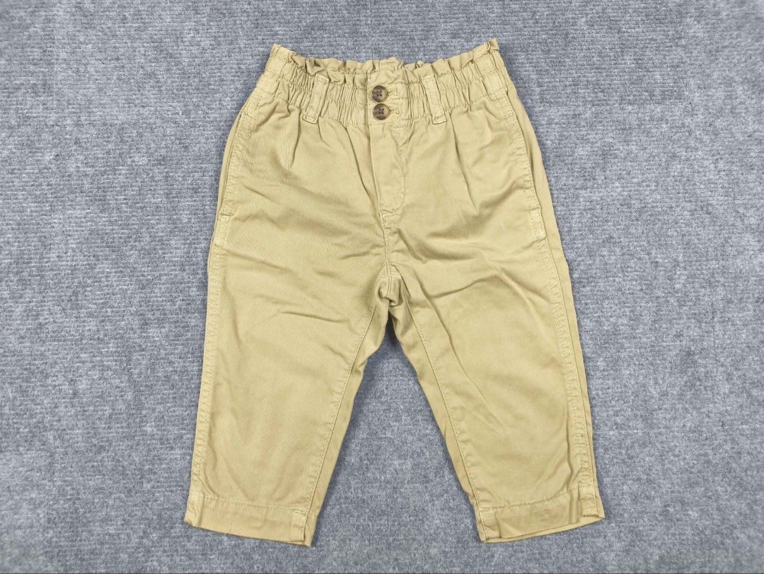 Gap Chino Pants (Kids) (Category: Babies & Kids Fashion) located in Manila. Submitted by secondhand.stories.ph (Listing ID 1469735976, Image 1). Description: Gap Chino Pants (Kids) Excellent Condition 2T (1-2YR OLD) 200 +SF.