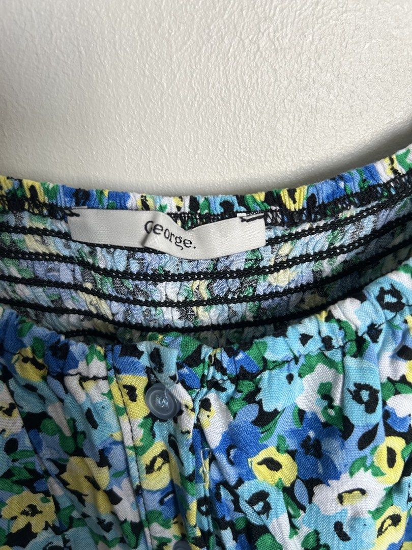 GEORGE (Category: Rompers) located in Manila. Submitted by shaun_diaz (Listing ID 1469681998, Image 2). Description: .