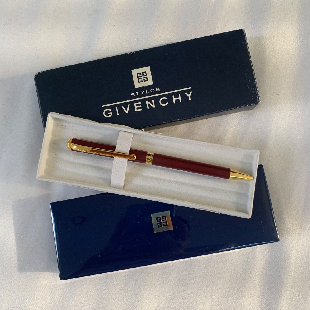 Givenchy Stylos Ballpoint Pen (Category: Luxury Accessories) located in Mendez-Nunez. Submitted by anikkoyan (Listing ID 1469636255, Image 1). Description: Givenchy Stylos Ballpoint Pen - BN 1,499 + sf.