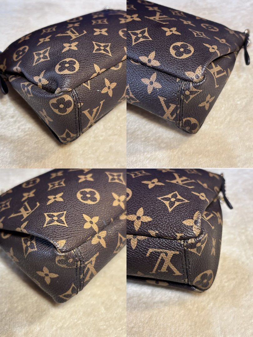 GOLD CHAIN SMALL CLUTCH/KILI (Category: Clutches) located in Manila. Submitted by declutter_lala (Listing ID 1469665638, Image 3). Description: Has issues Complete details on my IG @wearby_lala🖤.