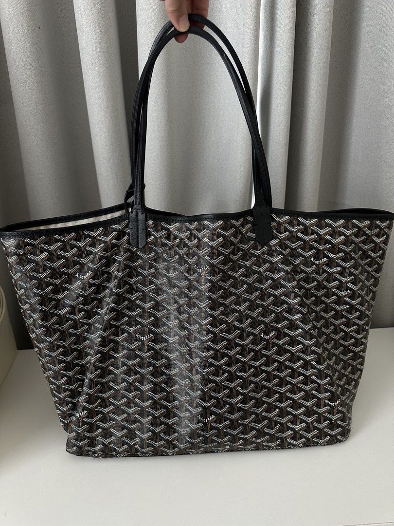 Goyard St Louis GM (No pouch) (Category: Luxury Bags & Wallets) located in Cebu City. Submitted by sephoraly (Listing ID 1469668381, Image 2). Description: With Entrupy and Legitgrails Certificate Lightly used With water stains inside Message me for more photos No pouch.